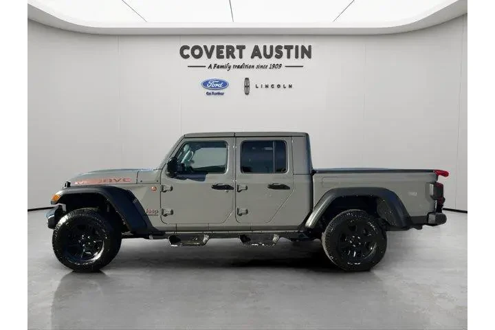 $35953 : Jeep Gladiator 2021 4x4 Moja image 2