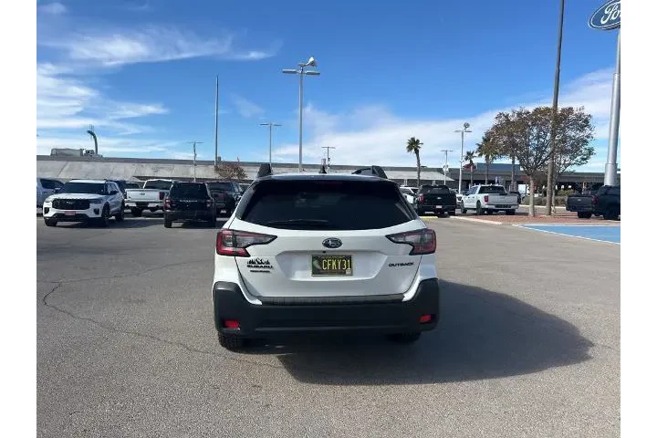 $27991 : Subaru Outback 2023 AWD Onyx image 10
