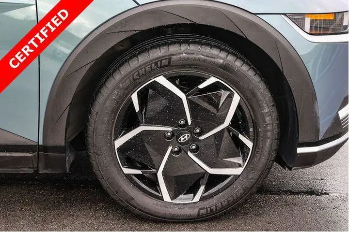 $22398 : Hyundai IONIQ 5 2024 SEL 4dr image 9