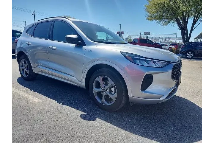 $23496 : Ford Escape 2024 AWD ST-Line image 1