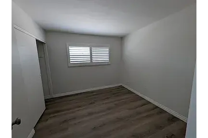 $2500 : 3bedroom available for rent image 3