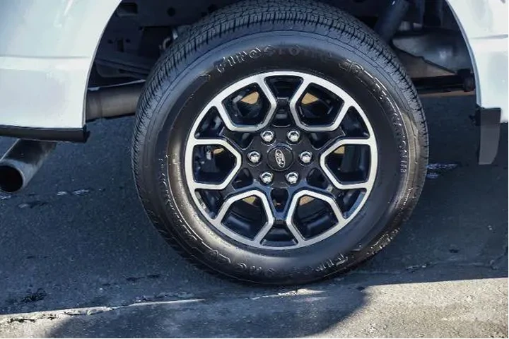 $29979 : Ford F-150 2021 4x2 XLT 4dr image 7