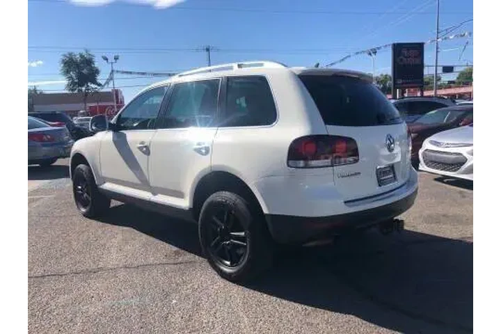 2009 Touareg 2 VR6 FSI image 8
