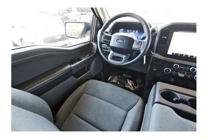 $39492 : Ford F-150 2025 4x2 XLT 4dr image 7