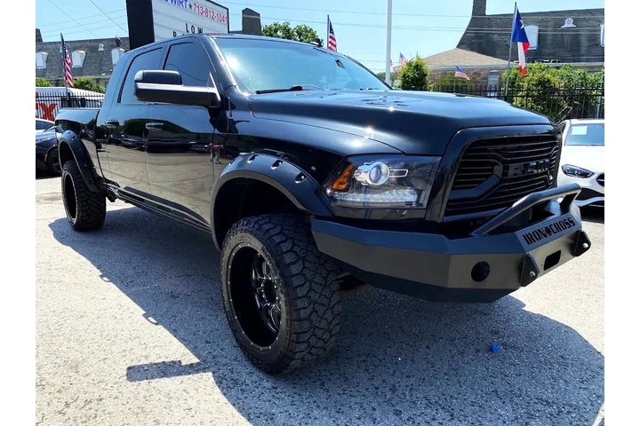 2018 RAM 2500 Laramie Mega Ca image 3