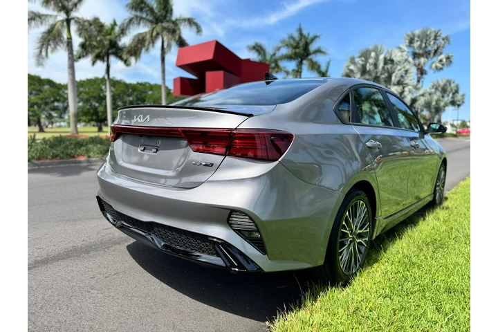 $1490 : Kia Forte GT L image 4