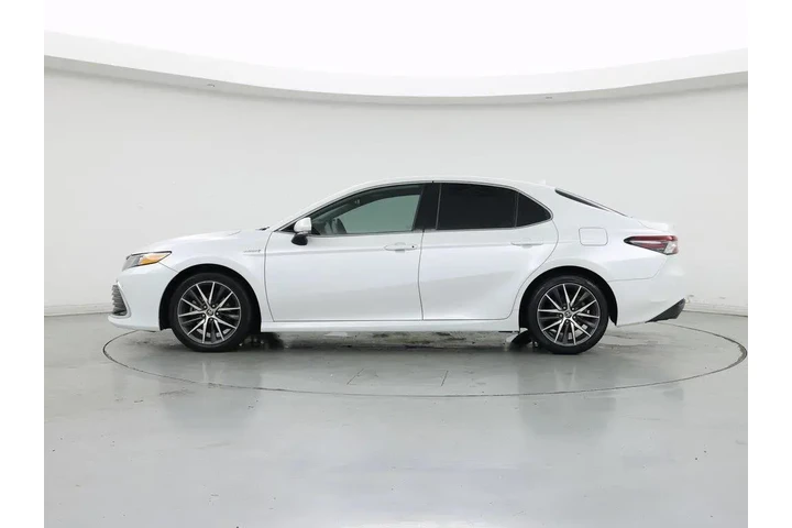 $23998 : Toyota Camry Hybrid 2021 XLE image 3