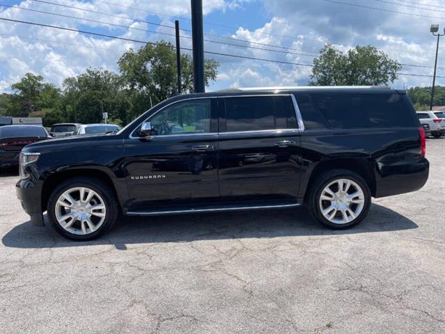 $18900 : 2017 Suburban Premier image 3