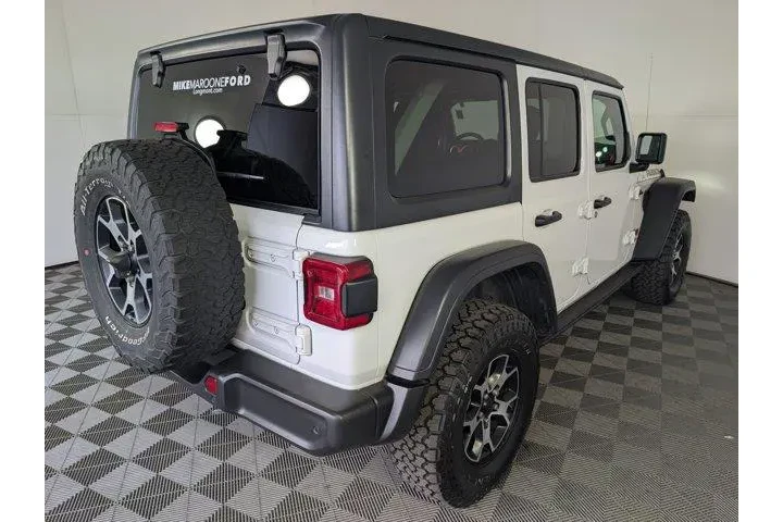 $30835 : Jeep Wrangler Unlimited 2021 image 7