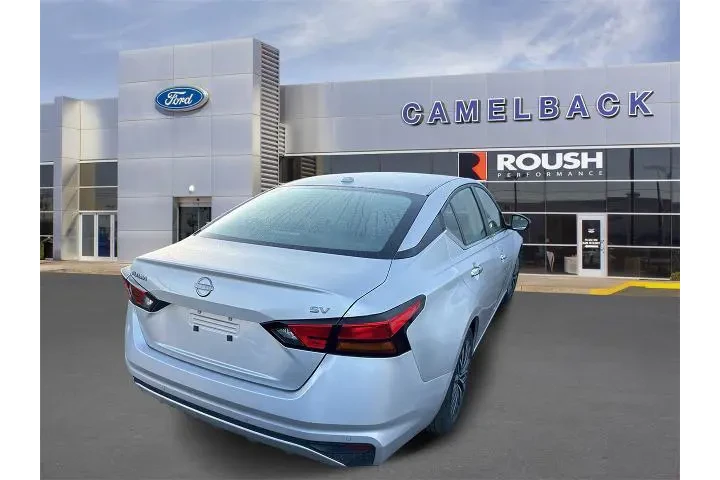 $17997 : Nissan Altima 2024 2.5 SV 4d image 5