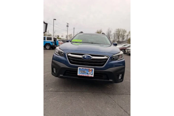 $17995 : 2021 Outback Premium image 5