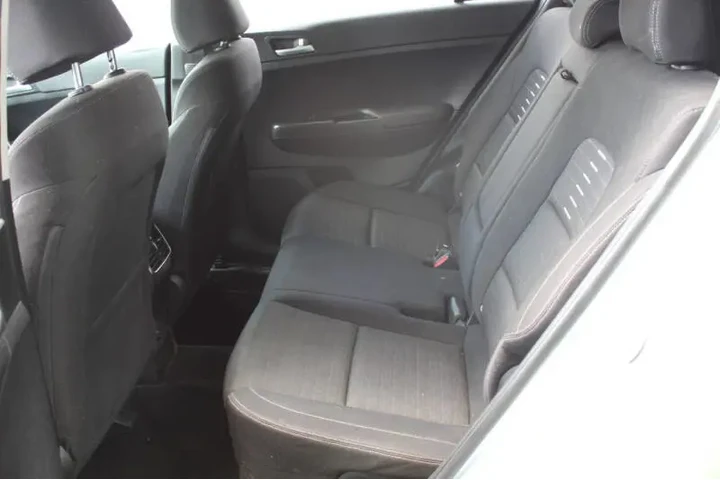 2018 Sportage LX image 8
