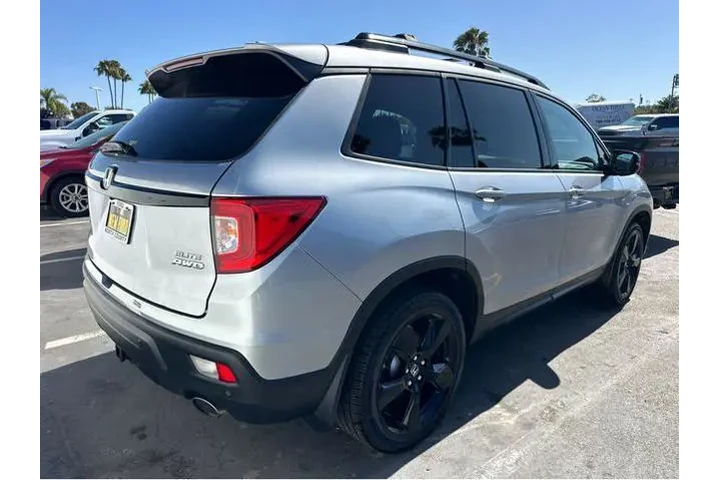 $25000 : Honda Passport 2020 AWD Elit image 5