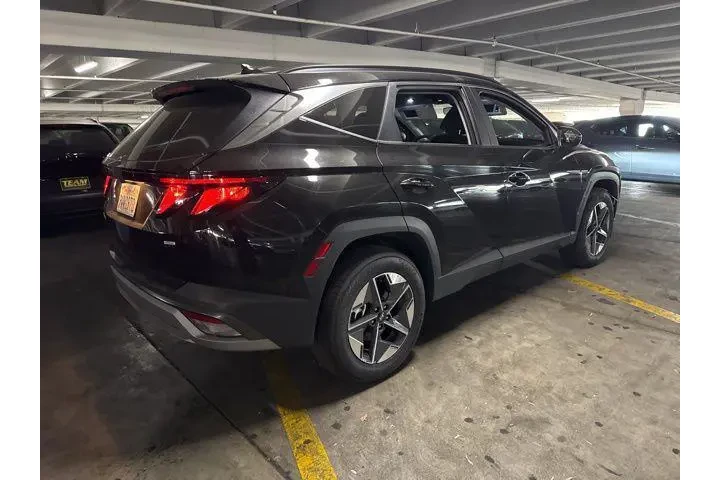 $30499 : Hyundai TUCSON 2026 AWD SEL image 3