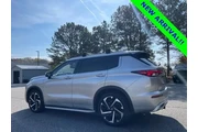 $24598 : Mitsubishi Outlander 2022 AW thumbnail