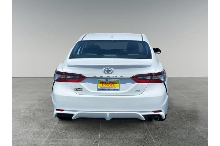 $28948 : Toyota Camry 2023 SE 4dr Sed image 4