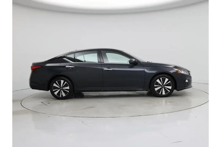 $17998 : Nissan Altima 2019 2.5 SV 4d image 7