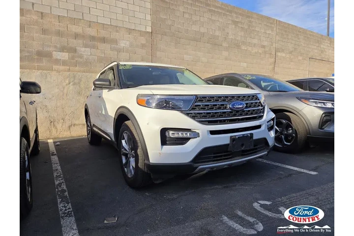 $34995 : Ford Explorer 2023 AWD XLT 4 image 1