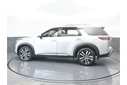 $28999 : Nissan Pathfinder 2023 AWD P thumbnail