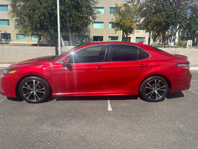 $16995 : 2019 Camry SE image 5