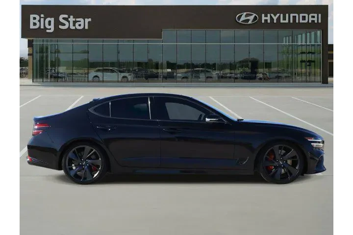 $32988 : Genesis G70 2022 AWD 3.3T St image 5