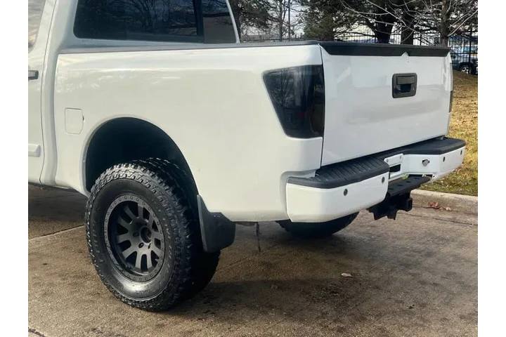 $12997 : 2014 Titan SV image 5