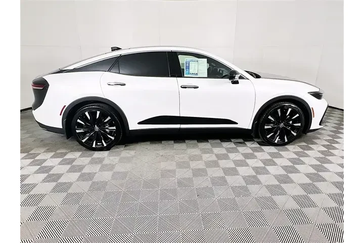 $37800 : Toyota Crown 2024 AWD Platin image 8