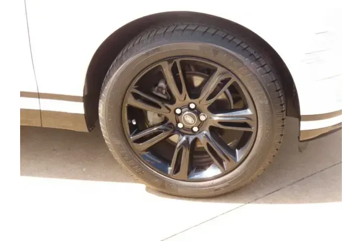 $18911 : Land Rover Range Rover Velar image 7