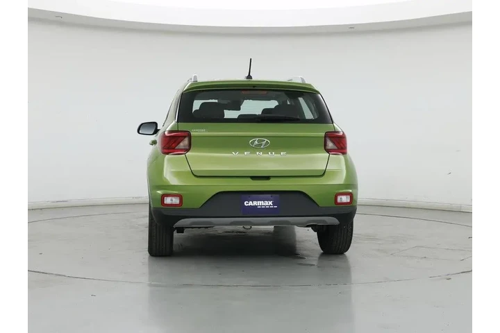 $20998 : Hyundai VENUE 2024 SEL 4dr C image 6