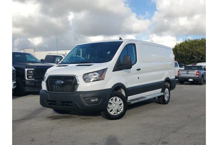 $27990 : Ford Transit 2023 250 3dr SW image 1