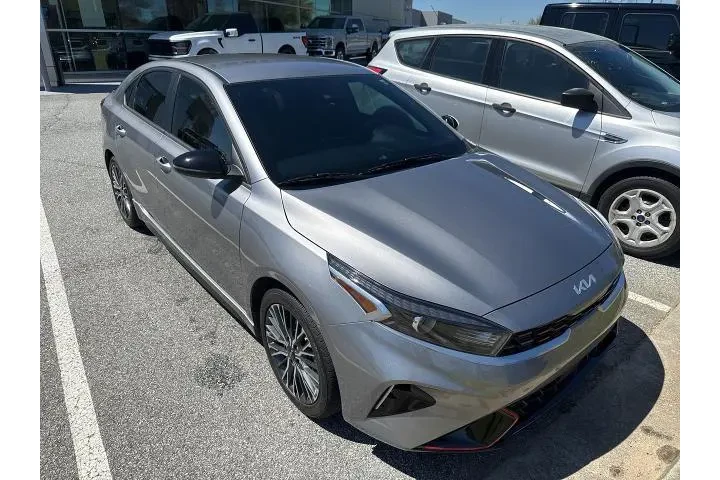 $21499 : Kia Forte 2023 GT-Line 4dr S image 3