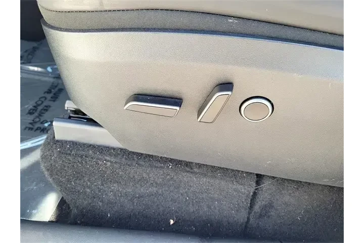 $37999 : Tesla Model Y 2024 AWD Perfo image 10