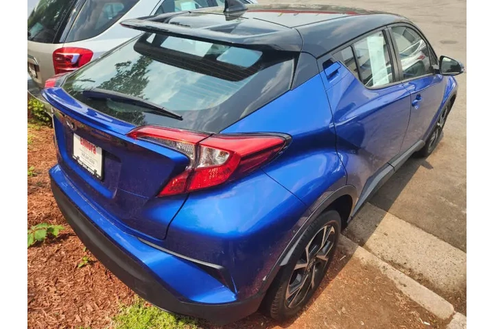 $22999 : 2020 C-HR LE image 5