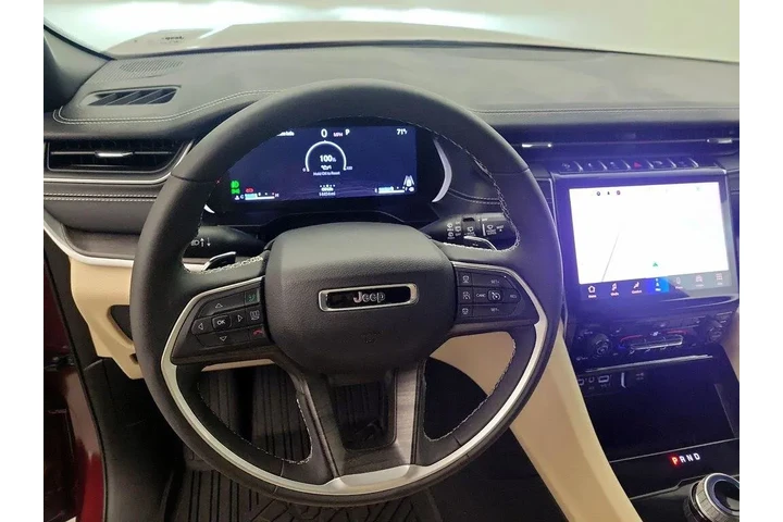 $37998 : Jeep Grand Cherokee 2025 4x2 image 10