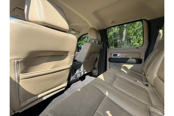 $9999 : 2011 F-150 Lariat image 9