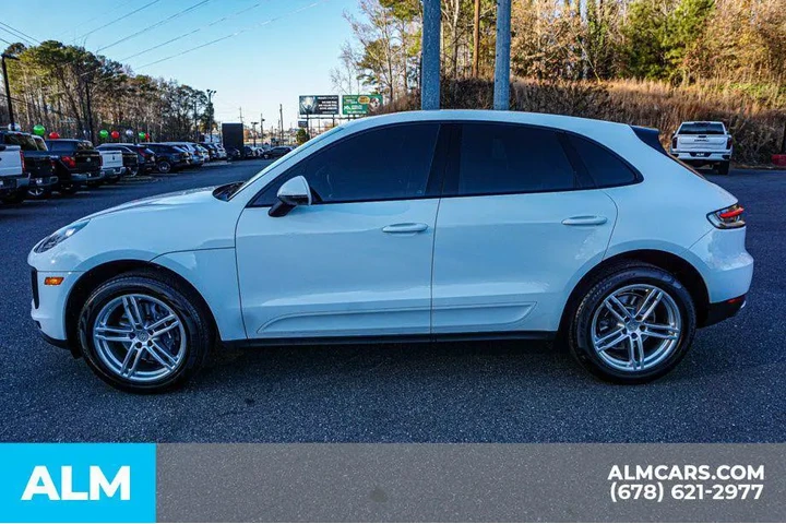 $39920 : Porsche Macan 2021 AWD 4dr S image 6