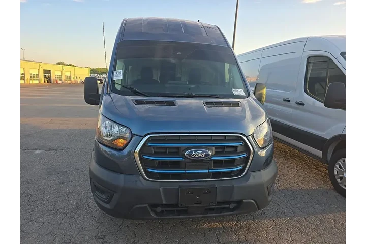 $29898 : Ford E-Transit 2023 350 3dr image 2