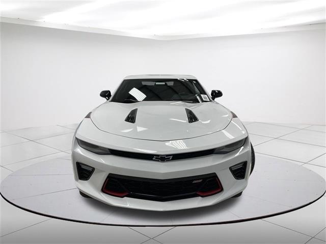 $27235 : Pre-Owned 2018 Camaro SS 1SS image 9