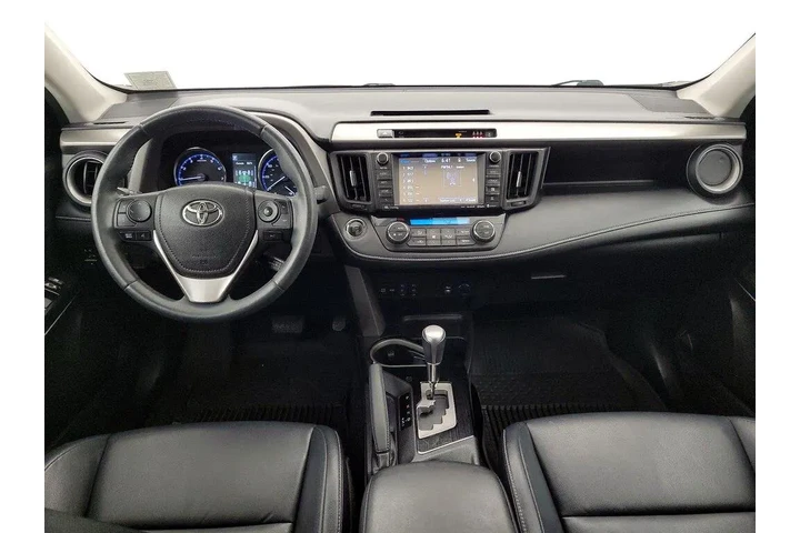 $22998 : Toyota RAV4 2017 AWD Limited image 9