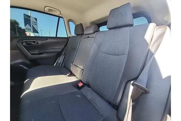 $26998 : Toyota RAV4 2024 LE 4dr SUV image 10