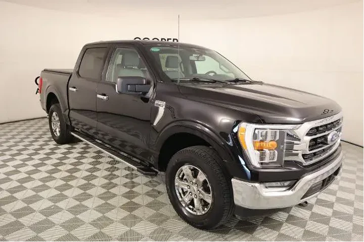 $38761 : Ford F-150 2023 4x4 Lariat 4 image 1