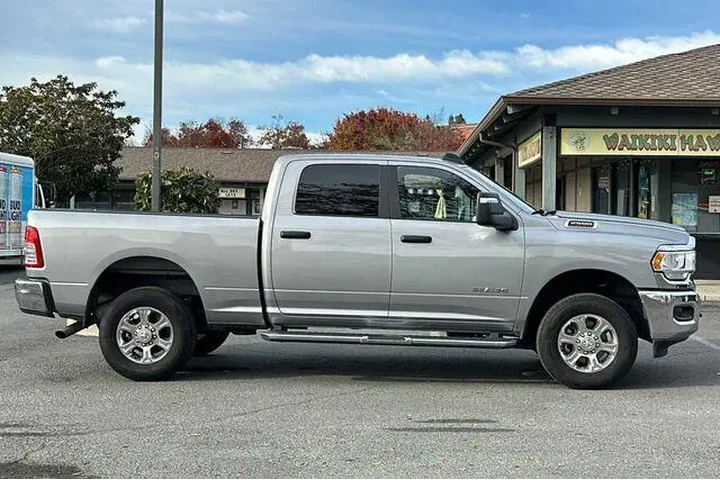 $38386 : Ram 2500 2024 4x4 Lone Star image 7