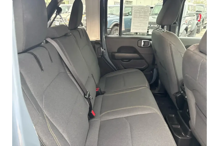 $32690 : Jeep Wrangler 2025 4x4 Backc image 10