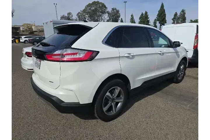 $26999 : Ford Edge 2023 AWD ST-Line 4 image 4