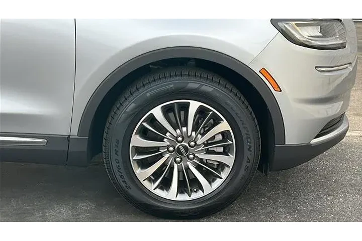 $27970 : Lincoln Nautilus 2021 Standa image 6