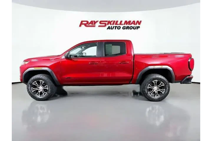 $39975 : GMC Canyon 2023 4x4 AT4 4dr image 4