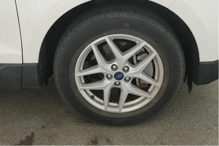 $21994 : Ford Edge 2021 SEL 4dr Cross image 2