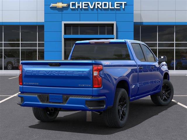 $51170 : 2025 Silverado 1500 Custom image 10