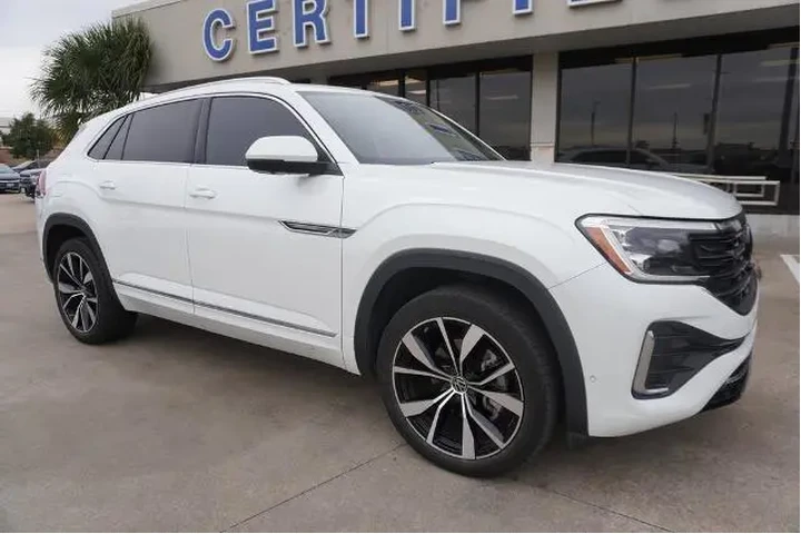 $37488 : Volkswagen Atlas Cross Sport image 1