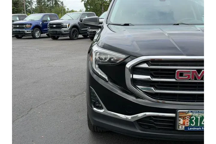 $16995 : GMC Terrain 2019 4x4 SLT 4dr image 9